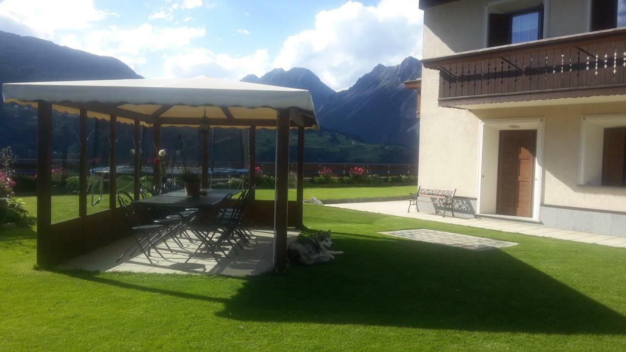 Chalet Dcb Bormio Exterior photo